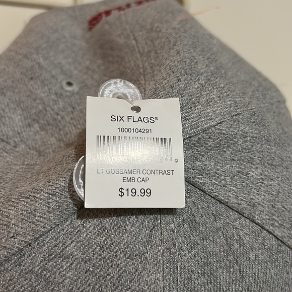 Hat - Picture 2 of 5